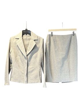 Charles Chang-Lima Women’s Size 8‎ Beige 2 Piece Skirt Suit Jacket Set Pleated